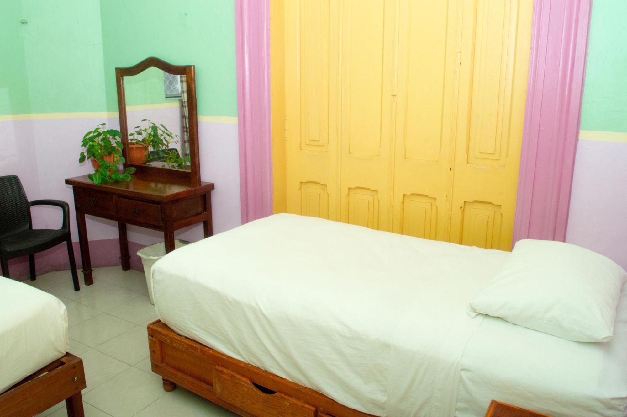 Hostal Zocalo Hotel Merida Bagian luar foto