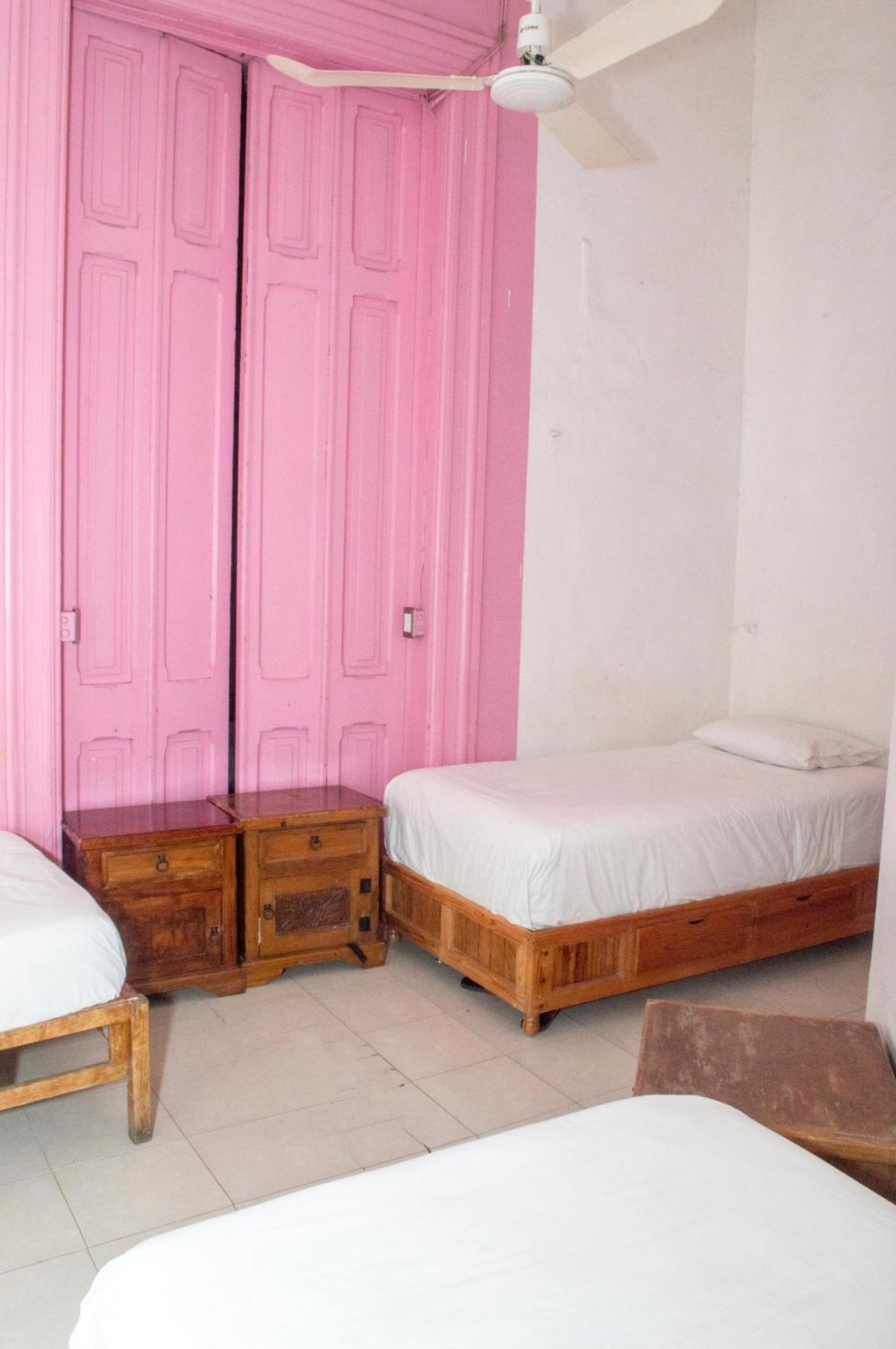 Hostal Zocalo Hotel Merida Bagian luar foto
